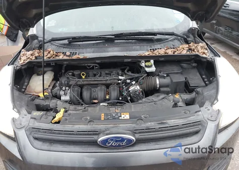 2015 Ford Escape S z USA, uszkodzony, nr VIN 1FMCU0F76FUA42322